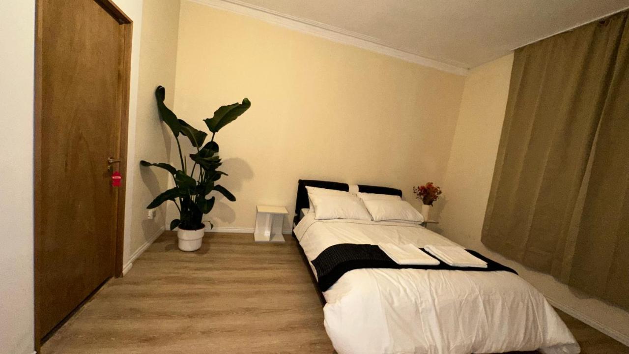 Case de vacanță North A Spacious 7 Bedroom House Accommodating Up To 18 People Complete With Own Gym And Table Tennis *