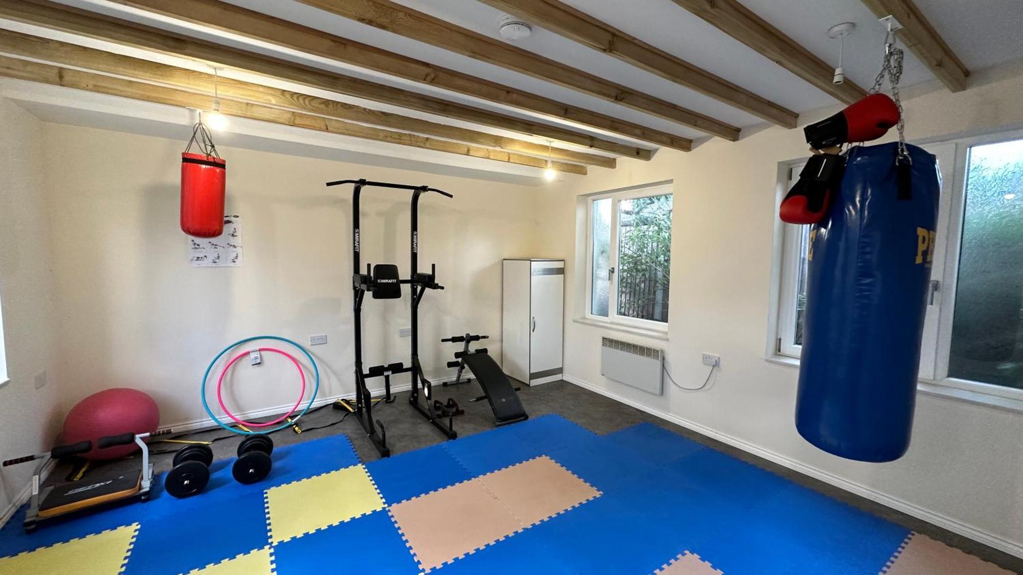Case de vacanță North A Spacious 7 Bedroom House Accommodating Up To 18 People Complete With Own Gym And Table Tennis