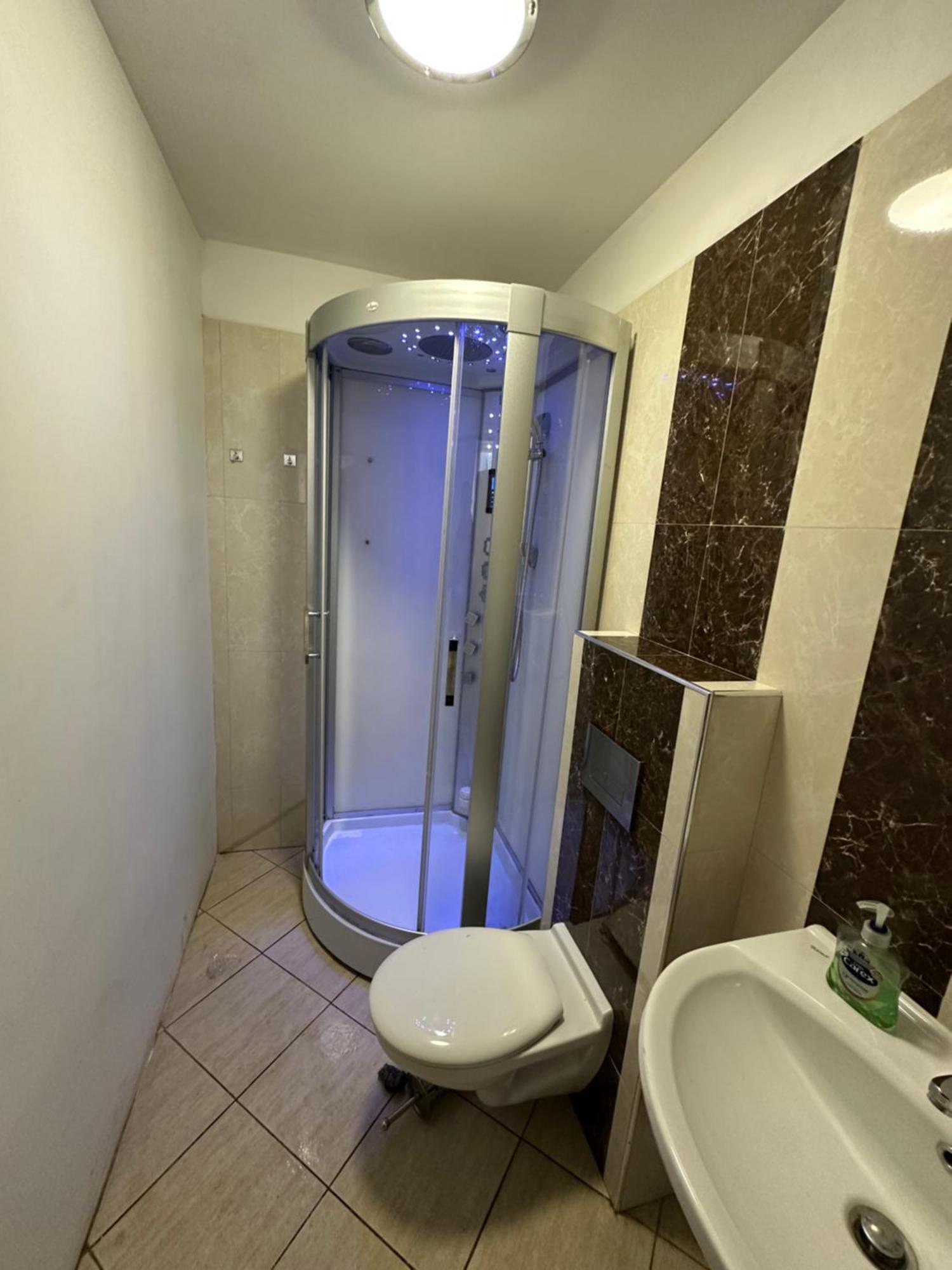 Case de vacanță North A Spacious 7 Bedroom House Accommodating Up To 18 People Complete With Own Gym And Table Tennis
